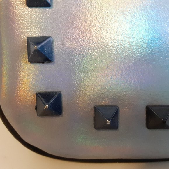 Holographic Tablet Case by Mohzy, Brand new, zippered, fully lined with pockets - Picture 10 of 14